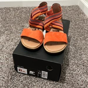 Sorel Ella Sandal - Melon - Size 8.5